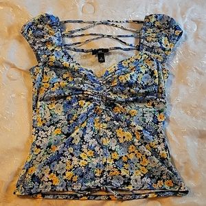 Cute floral top